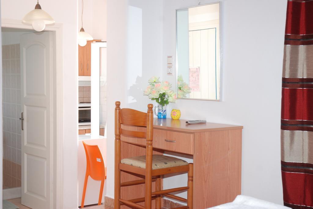 Pension Katerina Studios Tourlos Rom bilde